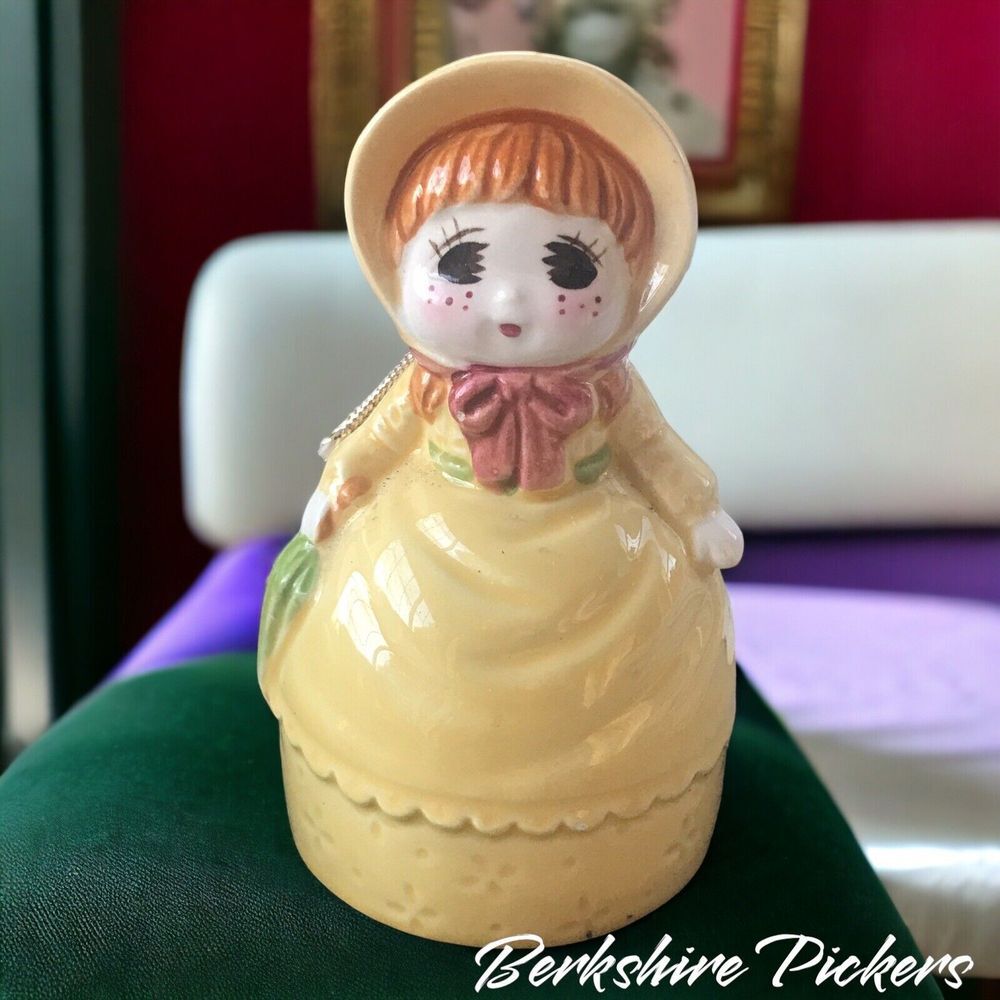 Vintage Lefton Porcelain Girl Bell Figurine •‎ Japan • Excellent Used Condition